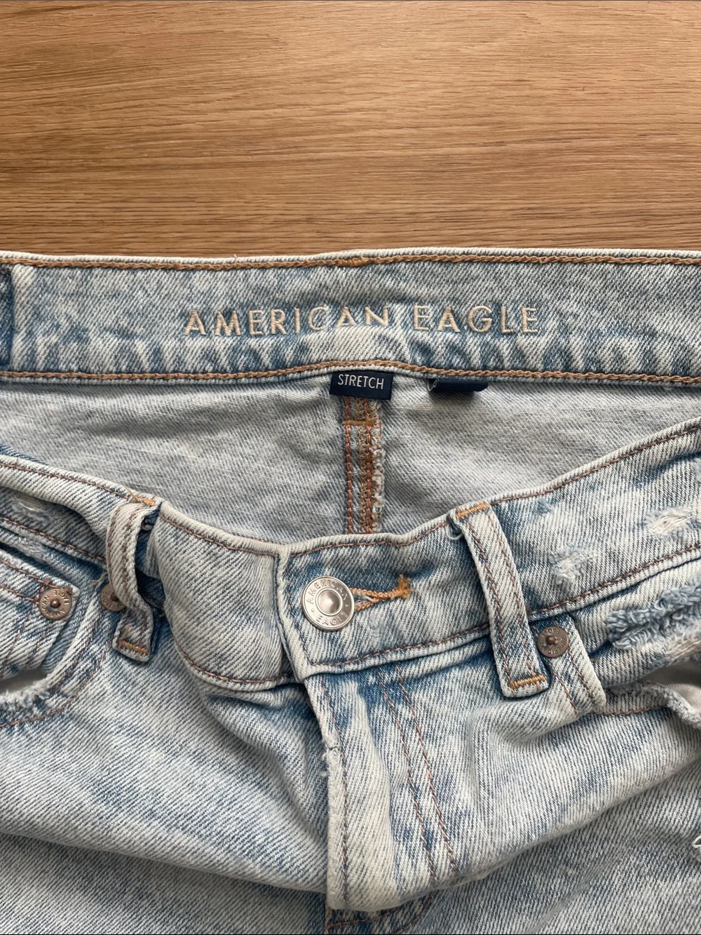 American Eagle Outfitters Super High Waisted Ripple Ankle straight Leg Jean 4 L